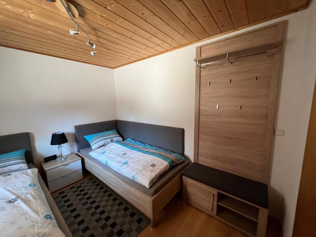 Ferienwohnung "Auszeit" Mit Garten Sankt Oswald-Riedlhuette Esterno foto